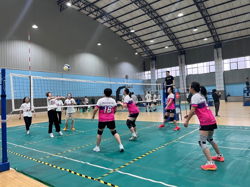 cYJU_1729496649391036916.jpg 2.jpg